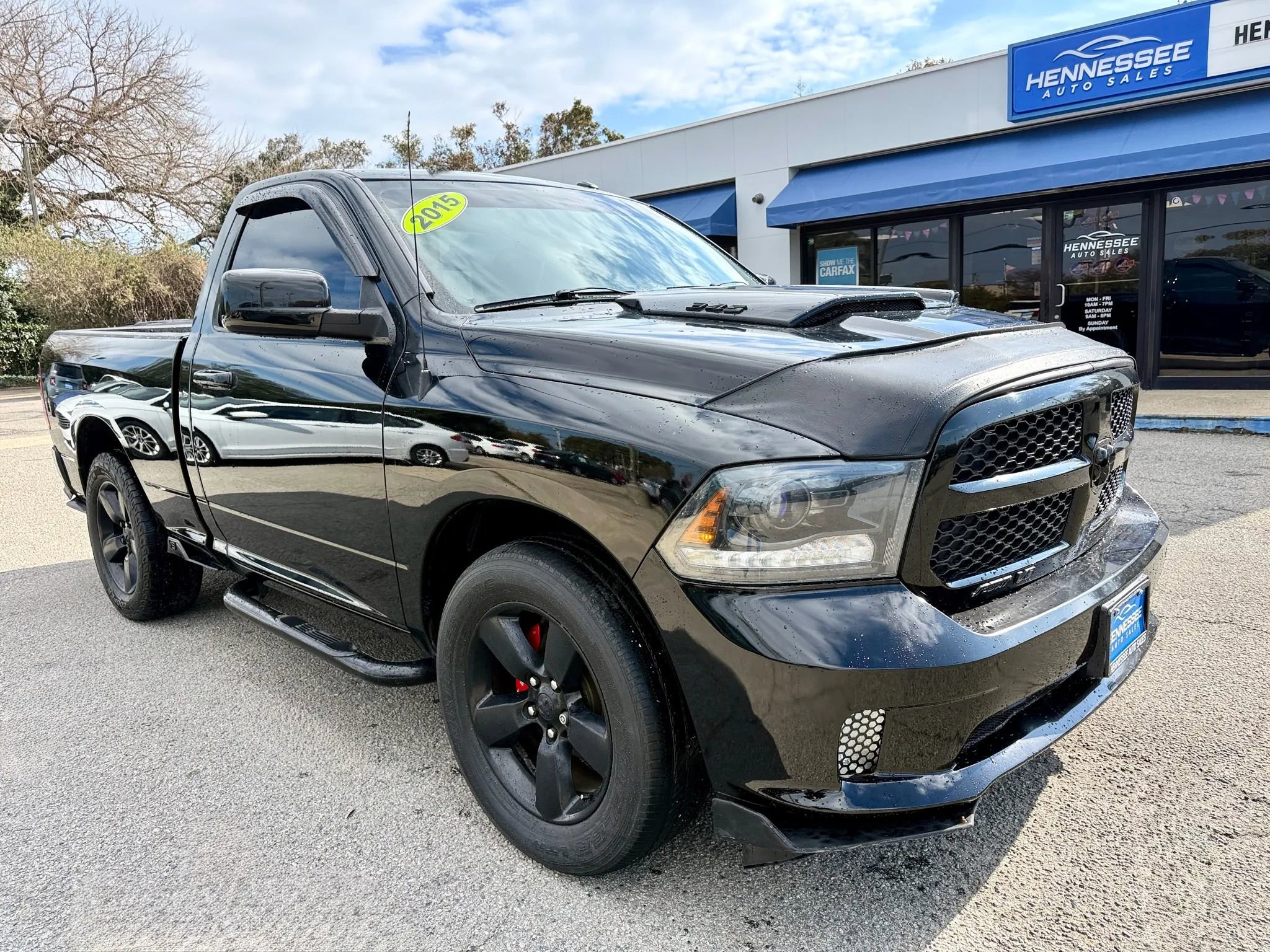 Used 2015 RAM 1500 Express w/ Black Ram 1500 Express Group RWD image 20