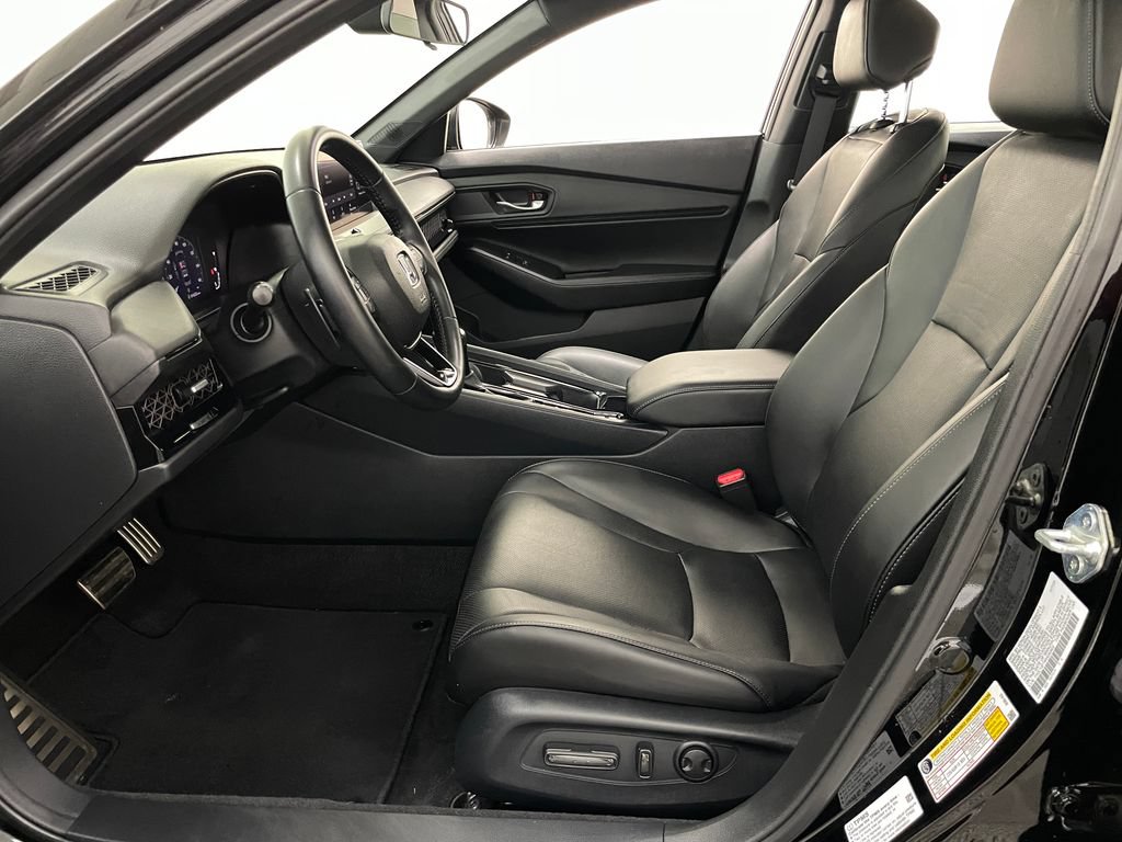 Used 2024 Honda Accord Sport image 8