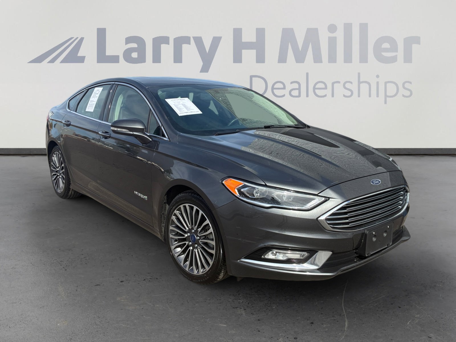 Used 2018 Ford Fusion Titanium image 7