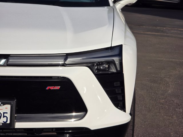 Certified 2024 Chevrolet Blazer EV RS AWD/4WD image 3