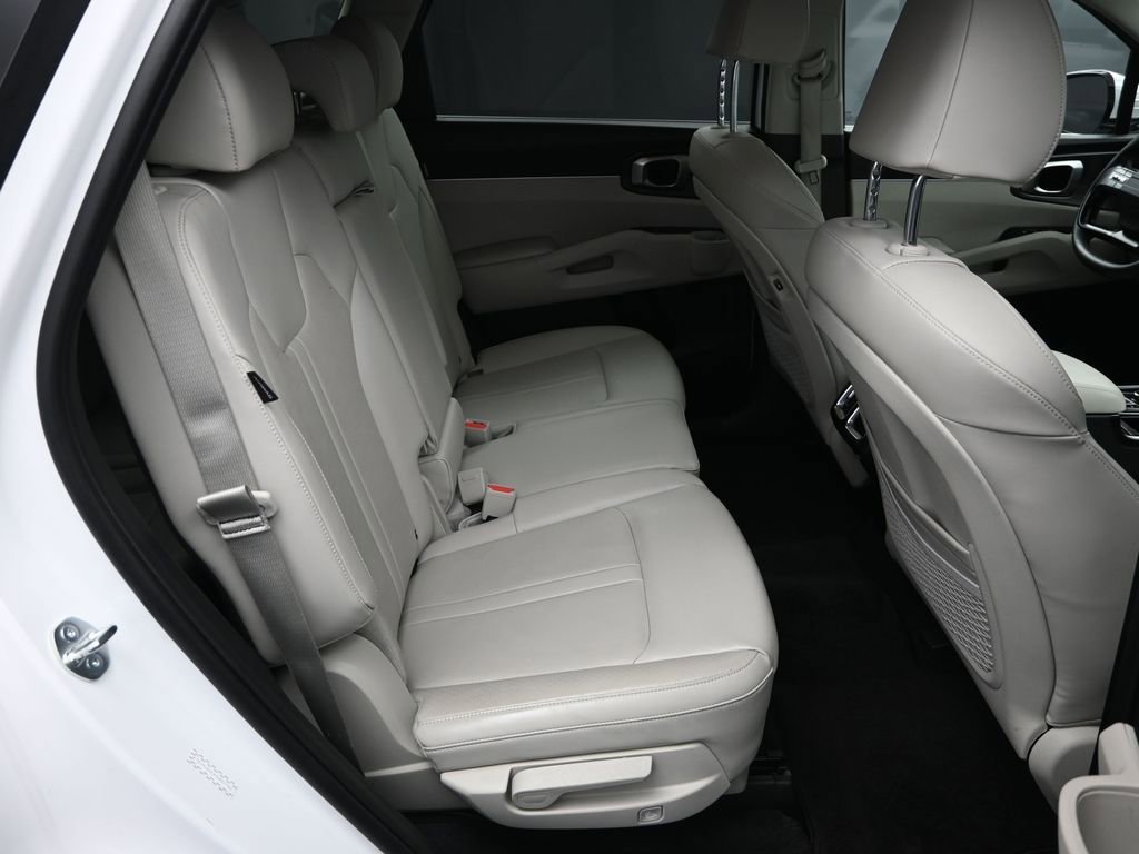 Certified 2026 Kia Sorento S AWD/4WD image 37