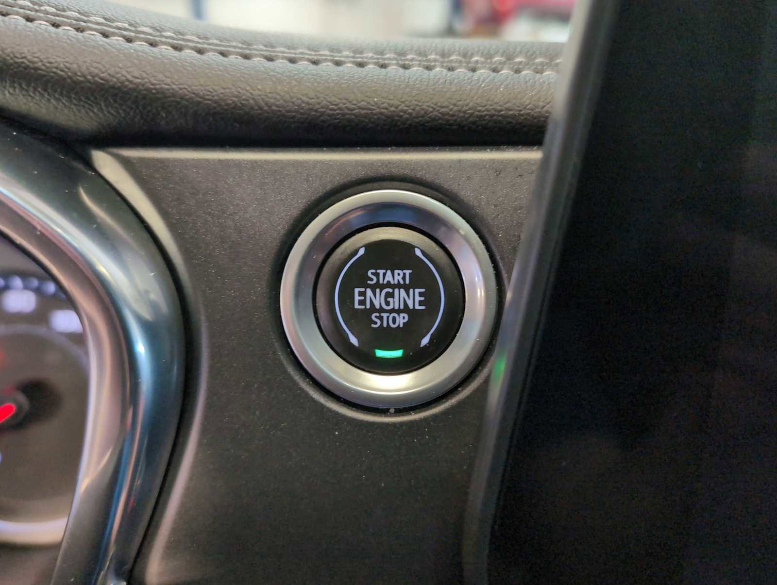 Used 2023 Chevrolet Blazer LT w/ Convenience Package FWD image 16