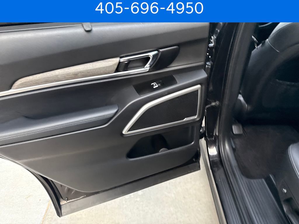 Used 2021 Kia Telluride EX w/ EX Premium Package FWD image 14