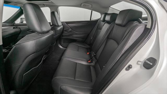 Used 2019 Lexus ES 350 w/ Premium Package FWD image 18