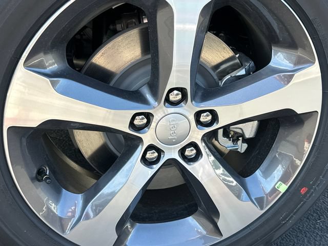 New 2026 Jeep Grand Cherokee L Limited AWD/4WD image 25