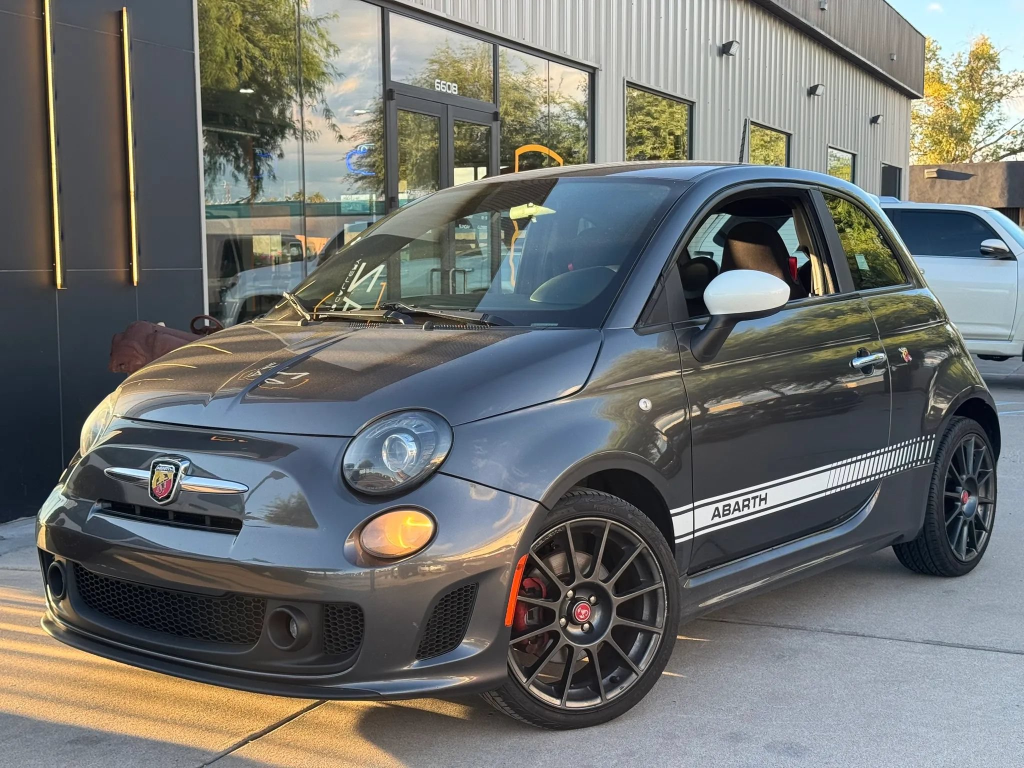 Used 2015 FIAT 500 Abarth w/ Beats Audio Package FWD image 1