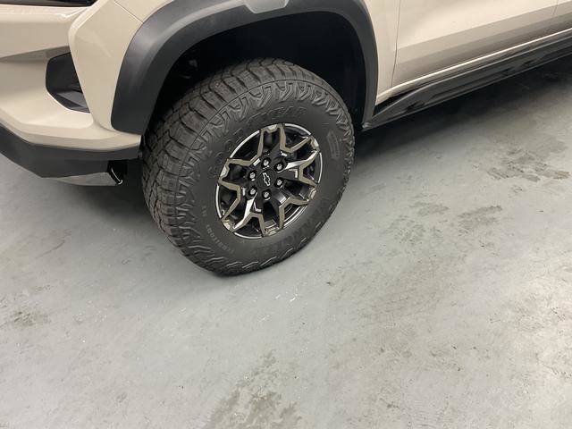 New 2026 Chevrolet Colorado ZR2 AWD/4WD image 4