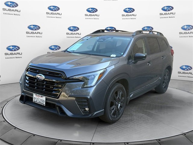 Used 2025 Subaru Ascent Onyx Edition w/ Onyx Package image 8