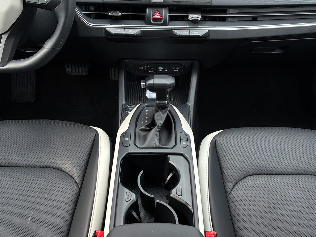 New 2026 Kia K4 GT-Line w/ GT-Line Premium Package FWD image 23