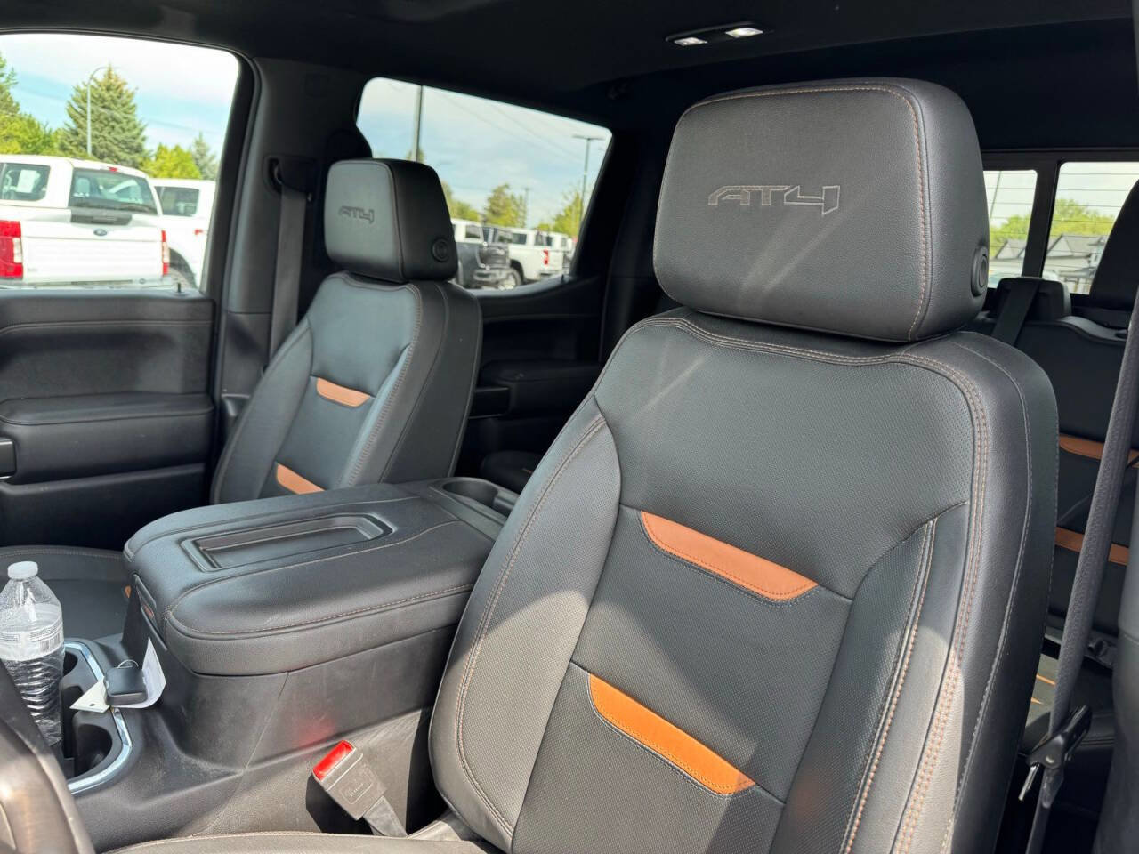 Used 2021 GMC Sierra 1500 AT4 w/ AT4 Premium Package AWD/4WD image 12