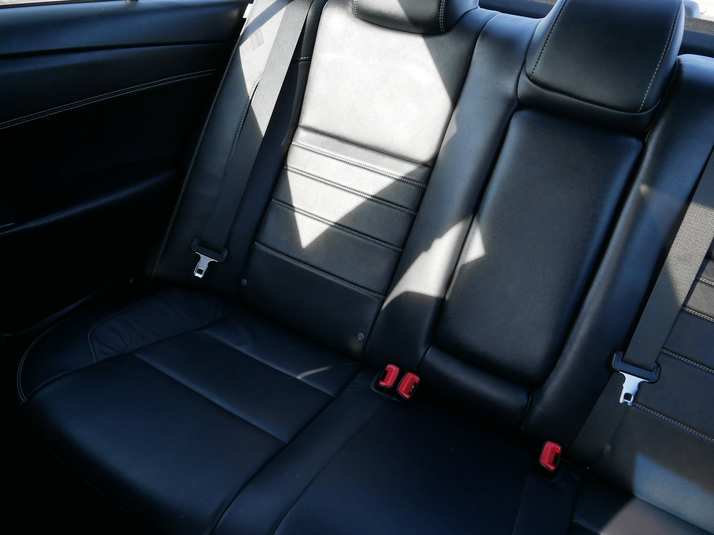 Used 2017 Toyota Camry XLE w/ Moonroof Package image 12