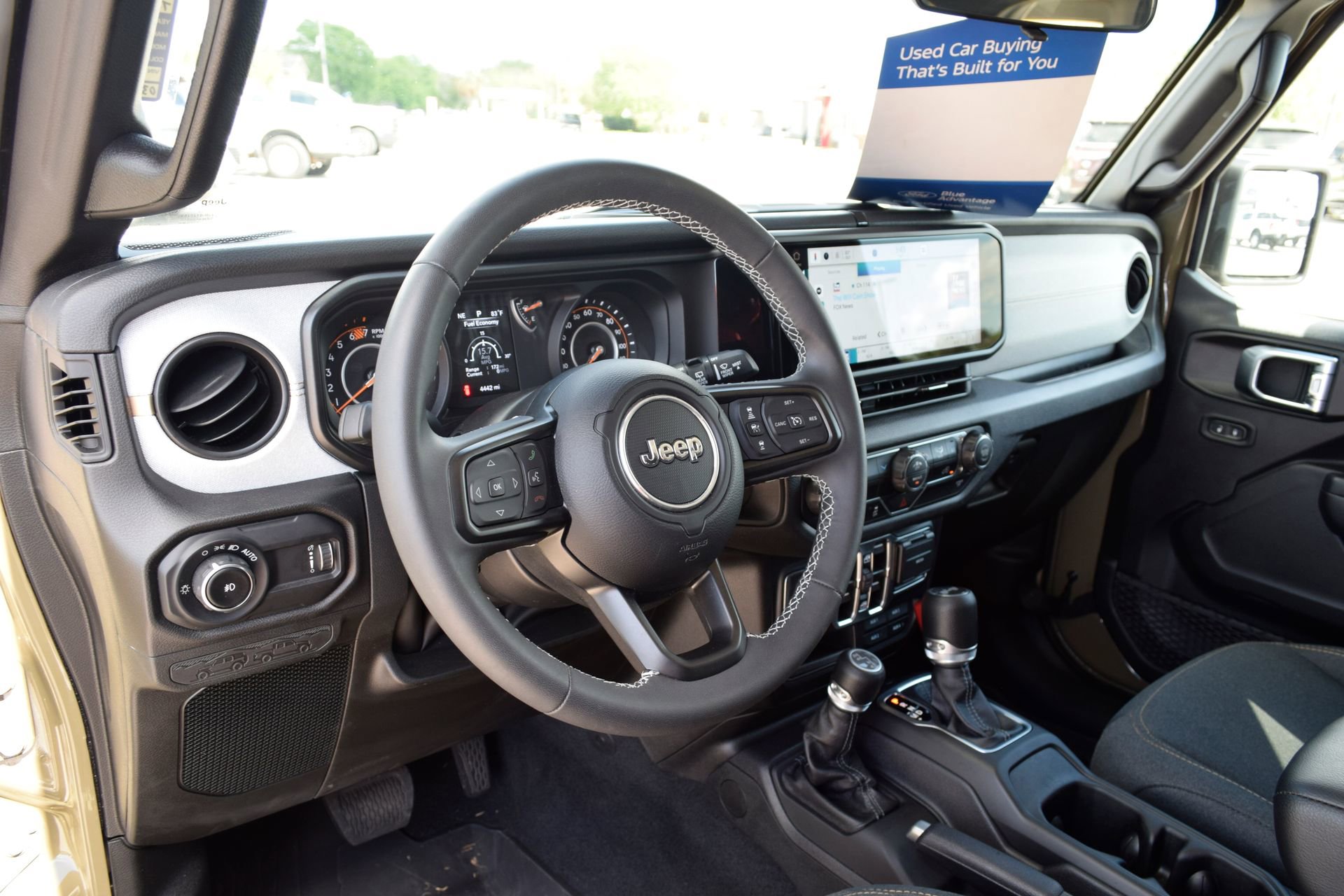 Used 2025 Jeep Wrangler Sport S AWD/4WD image 14