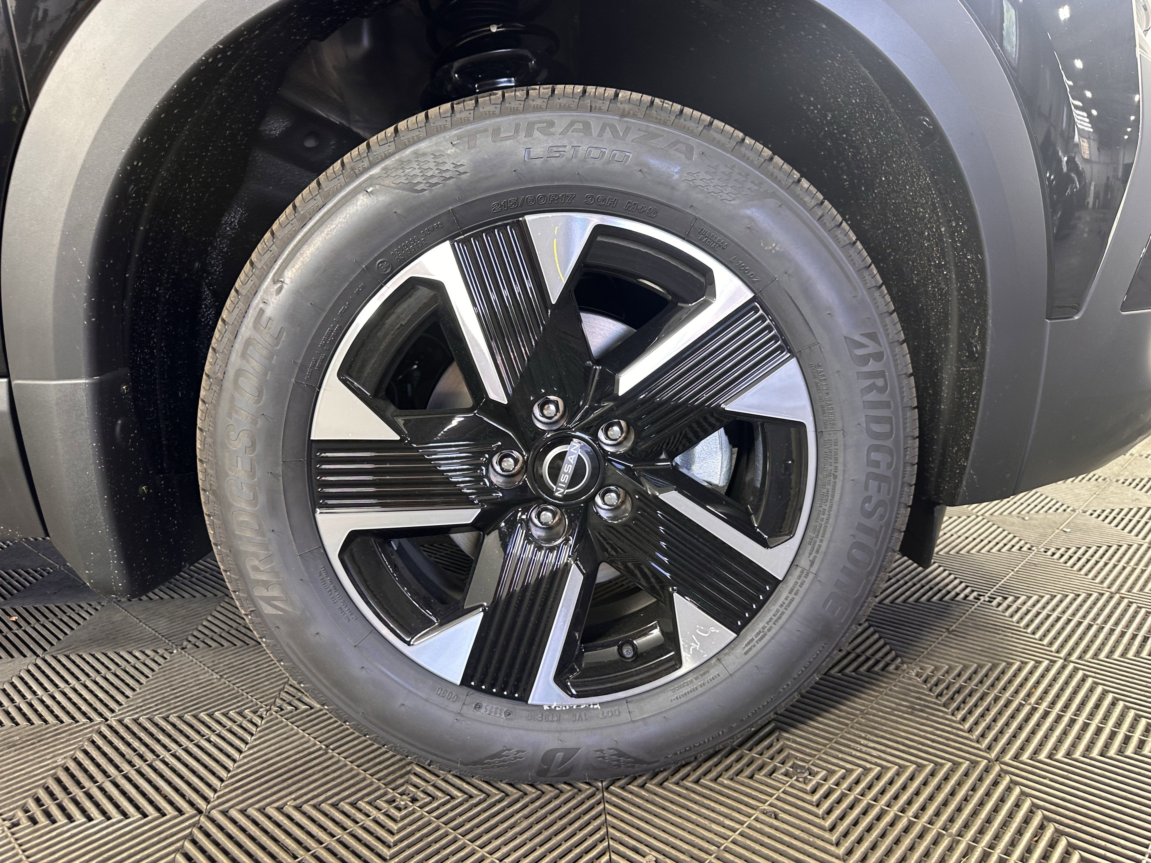 Certified 2026 Nissan Kicks SV w/ Cold Weather Package AWD/4WD image 6
