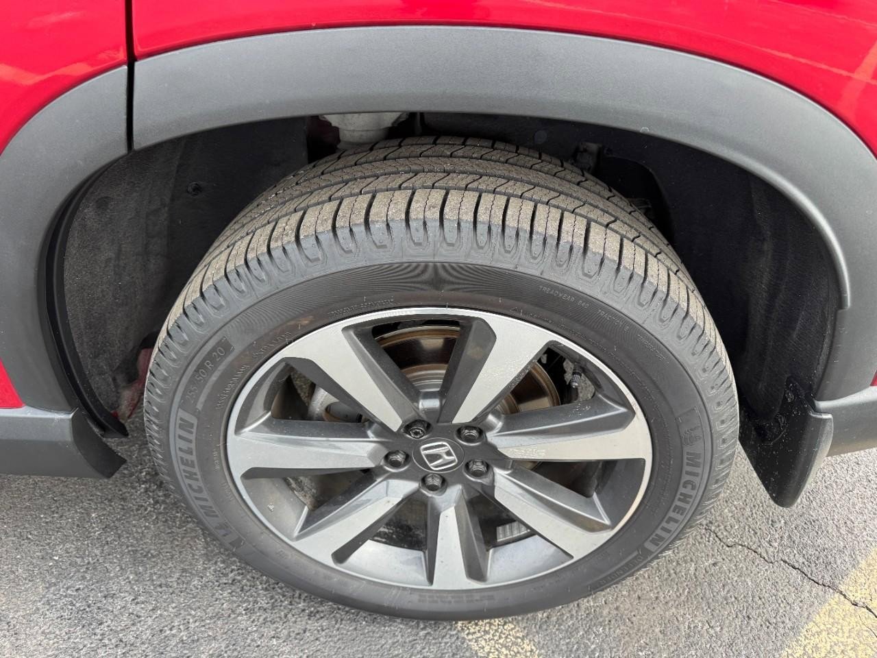 Certified 2023 Honda Pilot Elite image 8