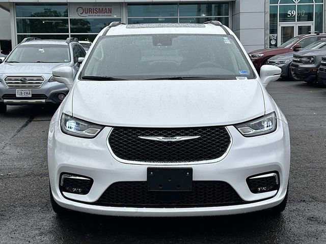 Used 2022 Chrysler Pacifica Touring-L AWD/4WD image 6