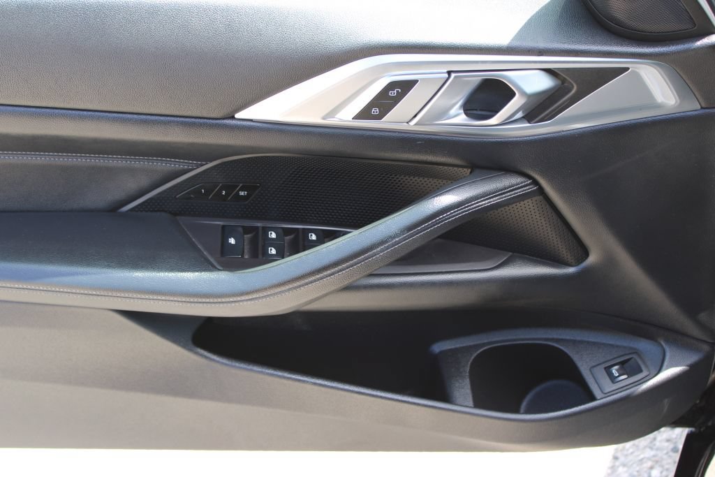 Used 2024 BMW 430i Convertible RWD image 31
