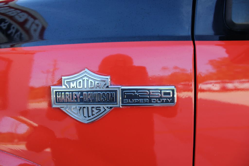 Used 2004 Ford F250 Harley-Davidson AWD/4WD image 8