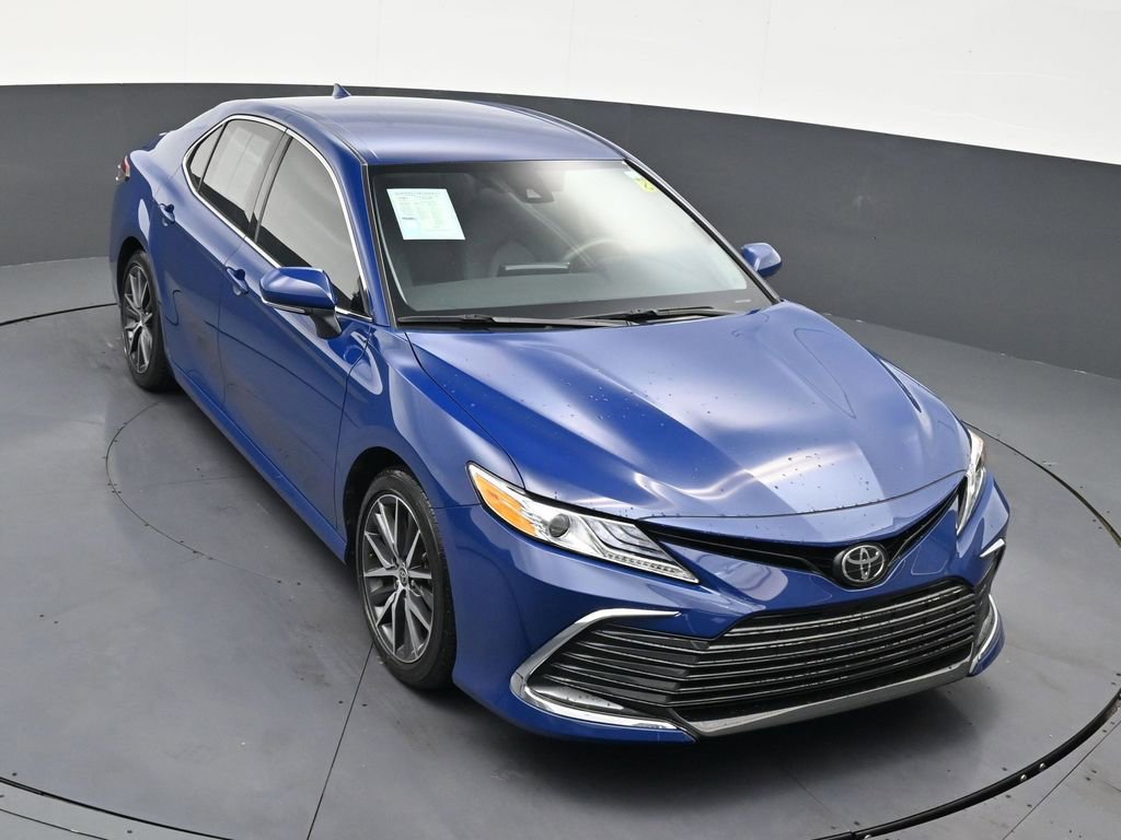 Used 2024 Toyota Camry XLE FWD image 19