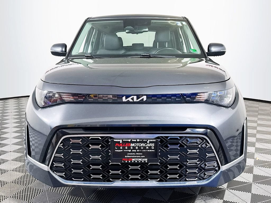 Used 2024 Kia Soul GT-Line FWD image 2