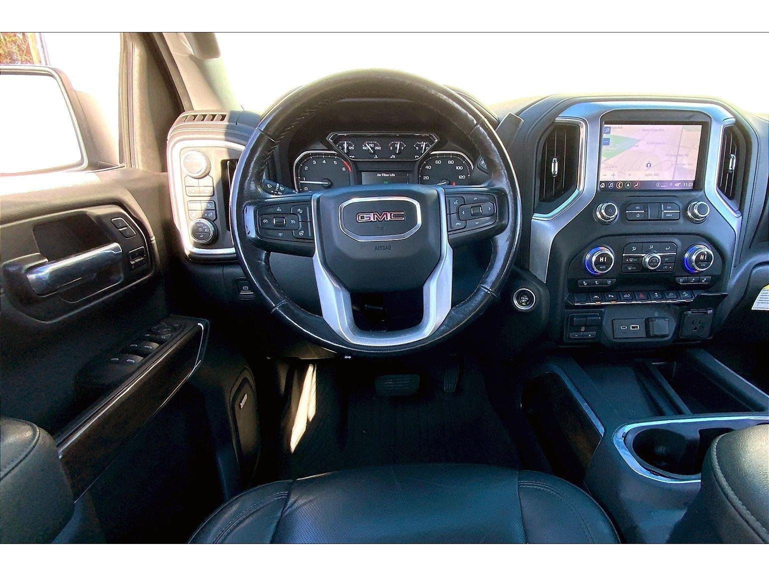 Used 2022 GMC Sierra 1500 SLT w/ SLT Premium Plus Package image 5