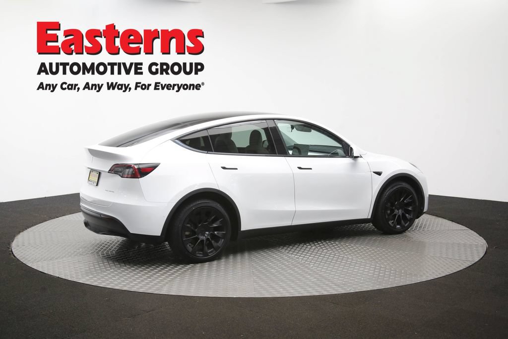 Used 2022 Tesla Model Y Long Range AWD/4WD image 38