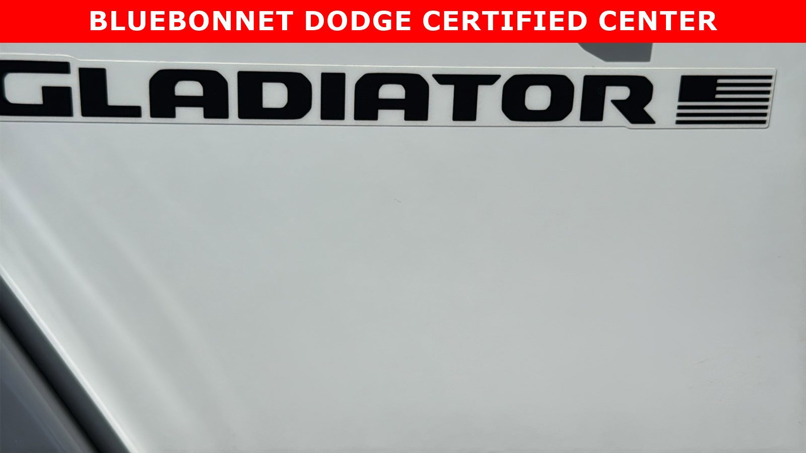 Used 2024 Jeep Gladiator Sport image 15