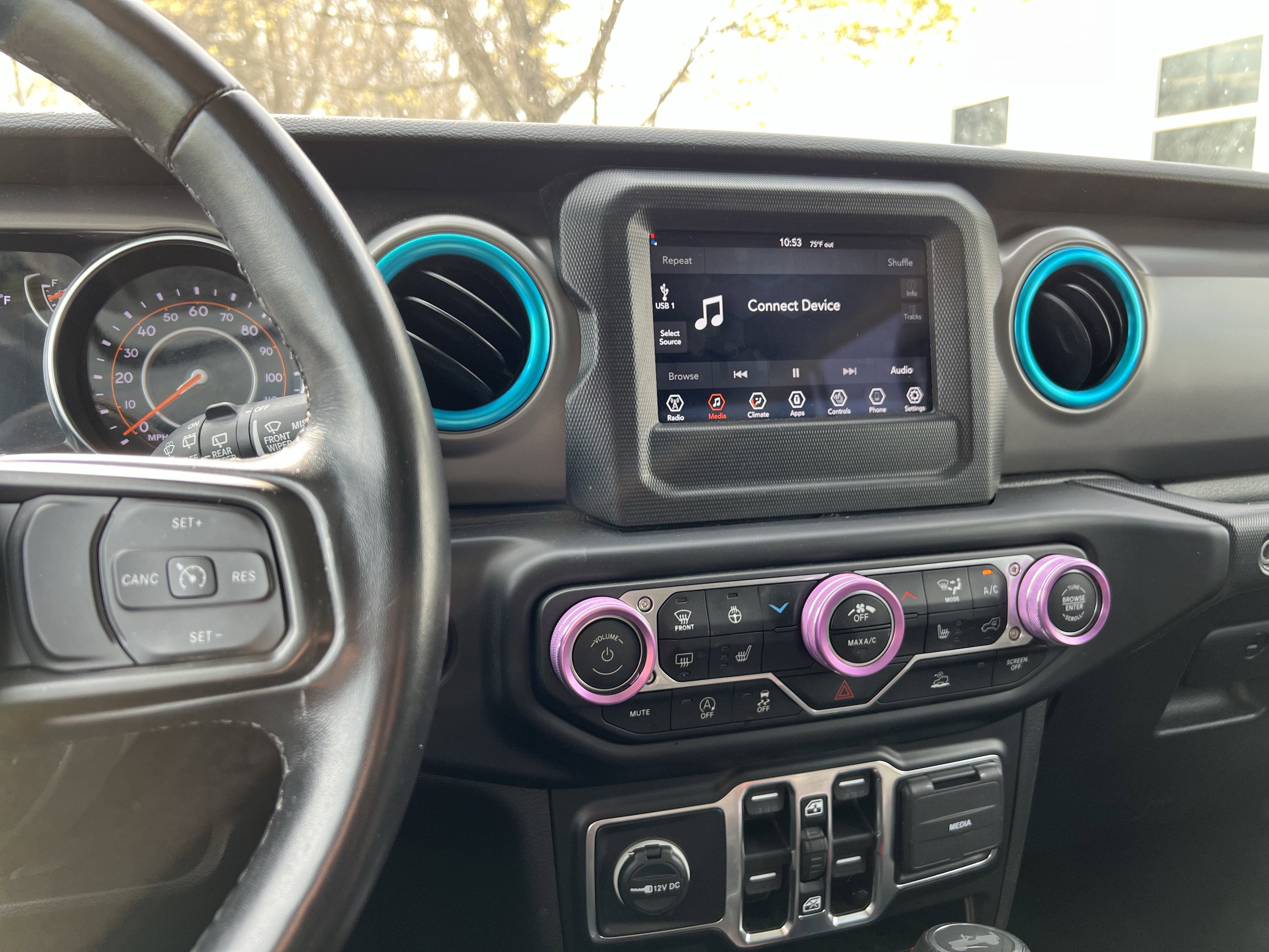 Used 2023 Jeep Wrangler Unlimited Sport image 31