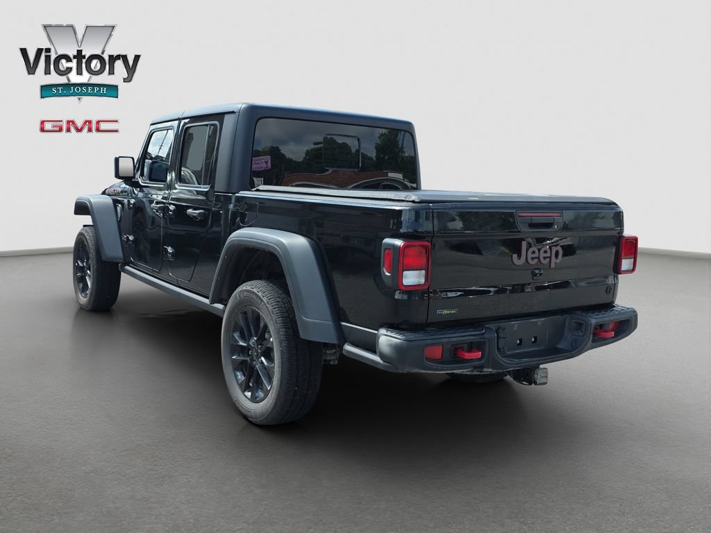 Used 2023 Jeep Gladiator Rubicon w/ Cold Weather Group AWD/4WD image 15