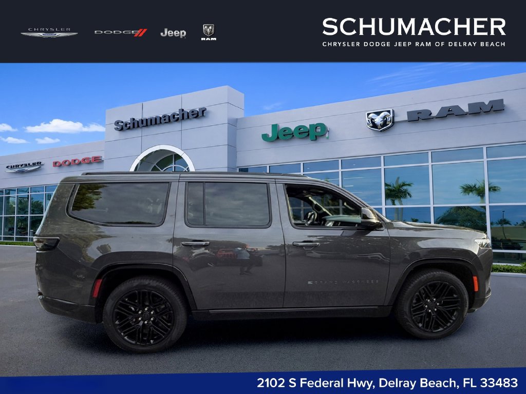 New 2026 Jeep Grand Wagoneer Limited AWD/4WD image 8