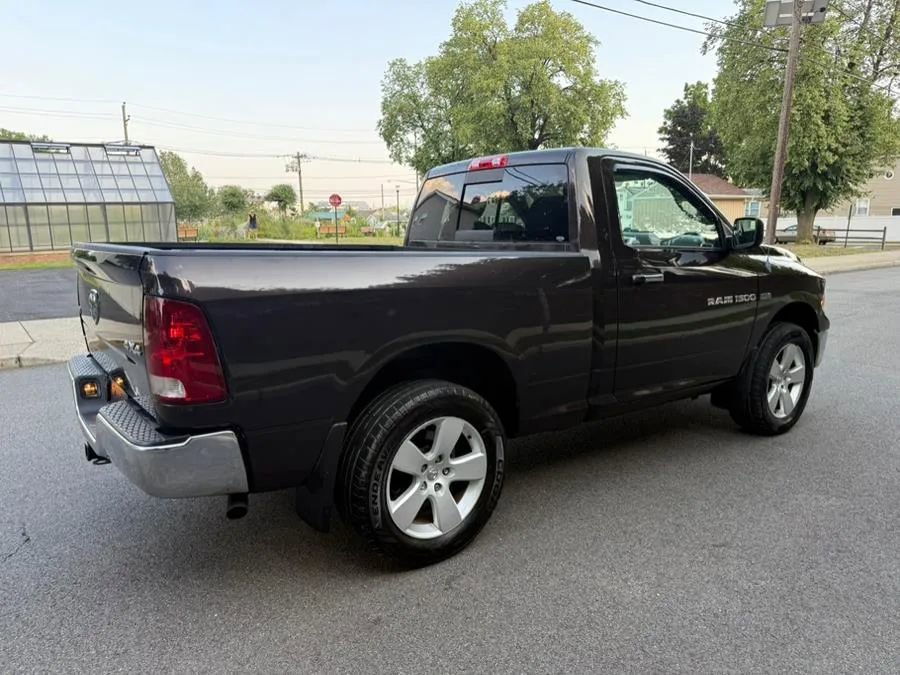 Used 2011 RAM 1500 Classic SLT w/ Popular Equipment Group image 9