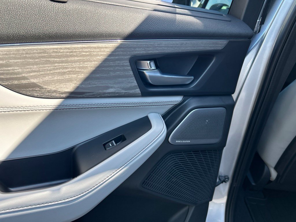 New 2026 Acura MDX w/ Advance Package AWD/4WD image 21