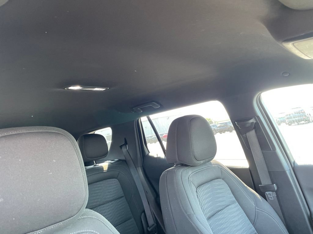Used 2026 Chevrolet Equinox LT AWD/4WD image 13