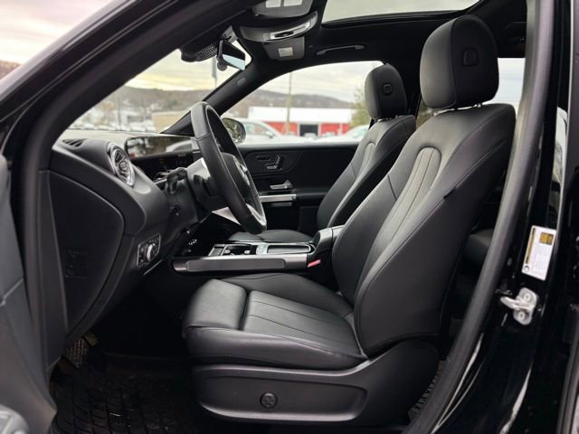 Used 2025 Mercedes-Benz GLB 250 GLB 250 image 15
