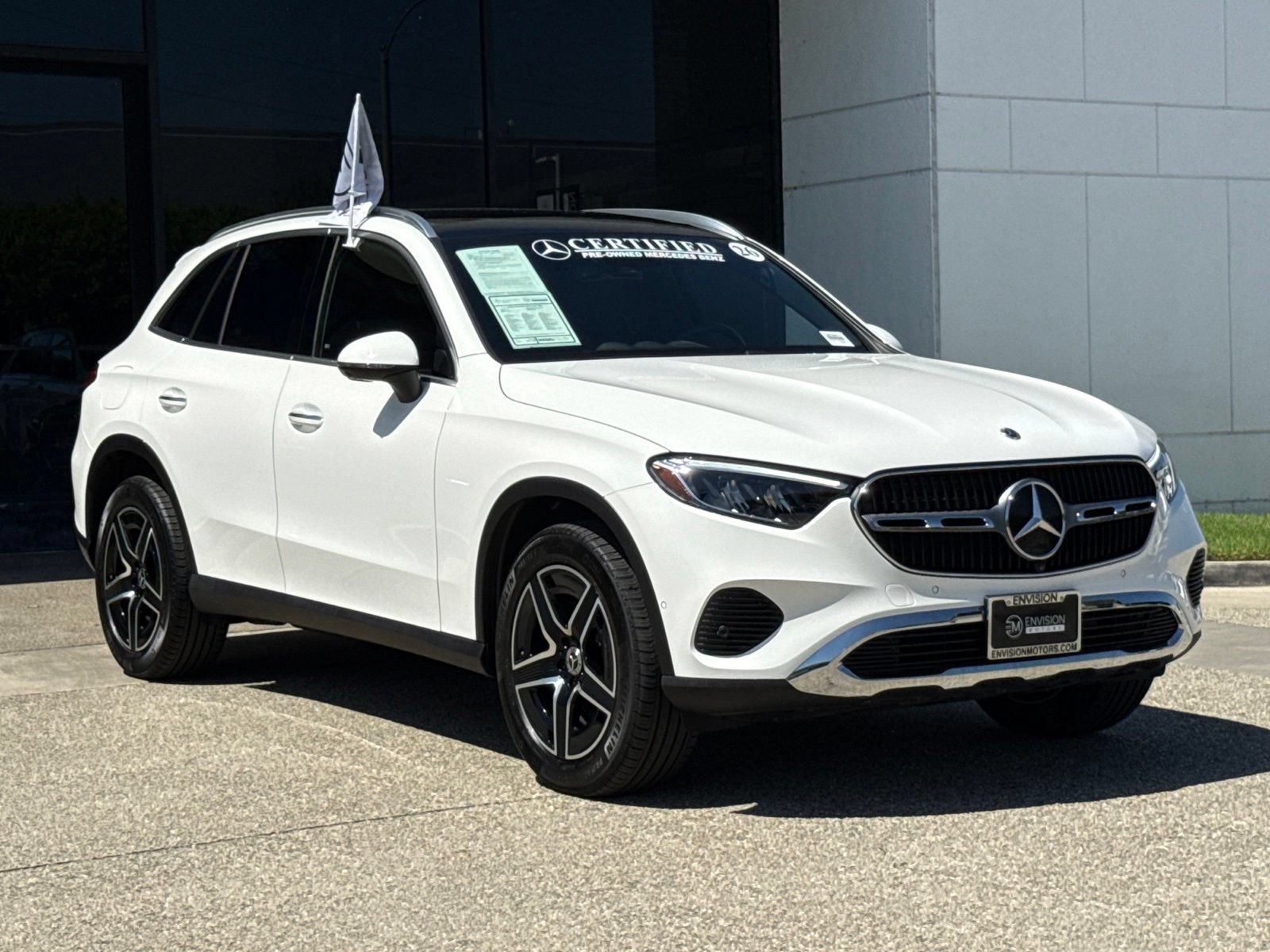 Used 2026 Mercedes-Benz GLC 300 image 8