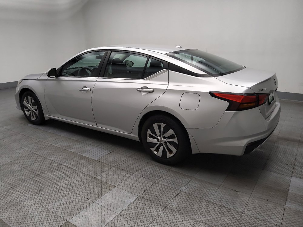 Used 2019 Nissan Altima 2.5 S FWD image 3