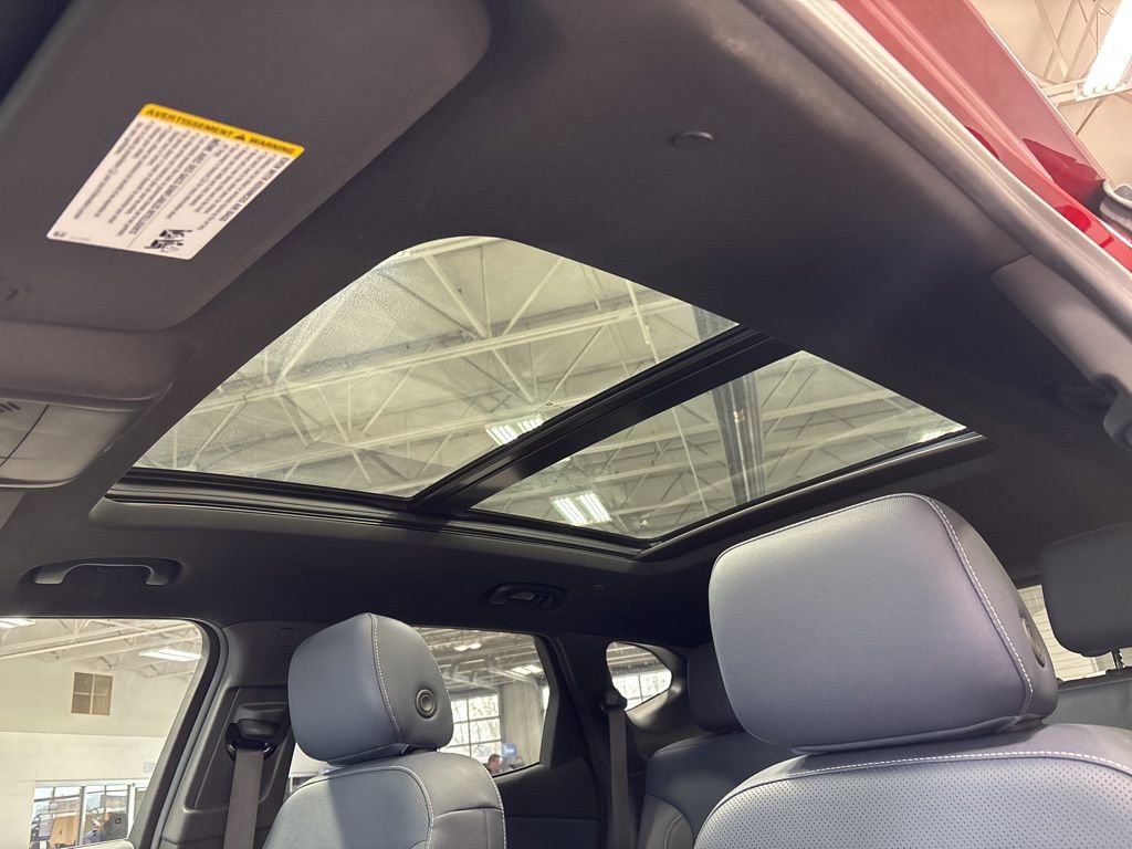 Used 2023 Chevrolet Blazer RS w/ Driver Confidence II Package image 10