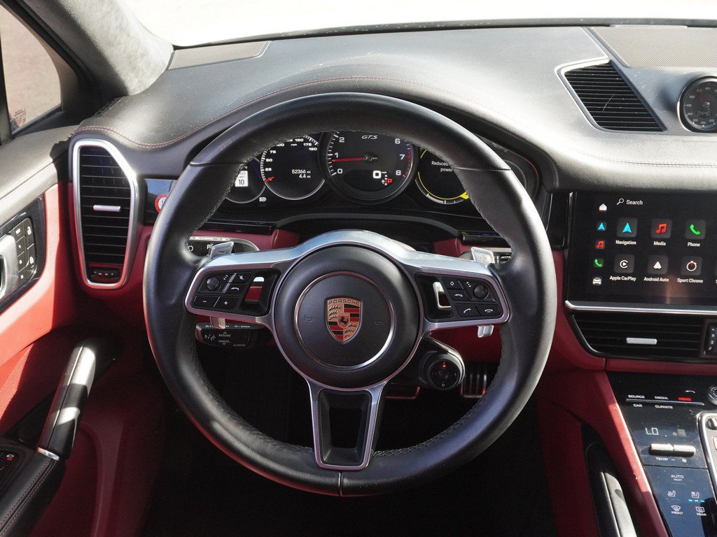 Used 2022 Porsche Cayenne GTS w/ Premium Package Plus AWD/4WD image 50