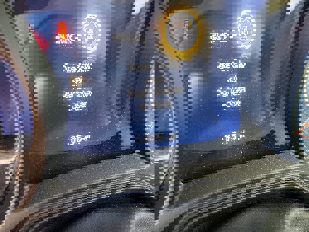 Used 2024 Jeep Wrangler Sahara w/ Safety Group image 7