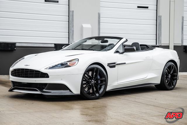 Used 2016 Aston Martin Vanquish Volante RWD image 43