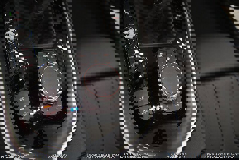 Used 2025 BMW Z4 M40i w/ Edition image 31