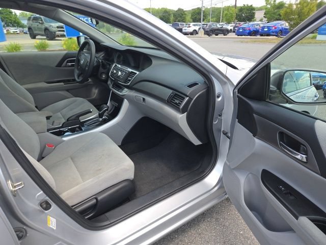 Used 2013 Honda Accord LX image 21