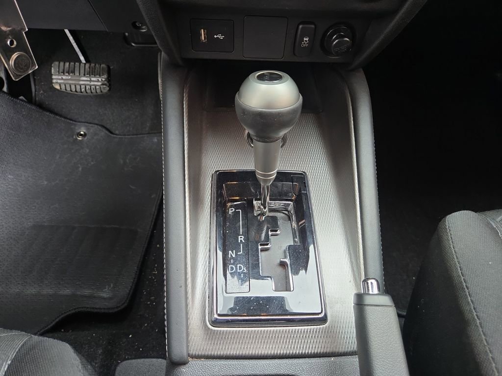 Used 2024 Mitsubishi Outlander Sport AWD image 28