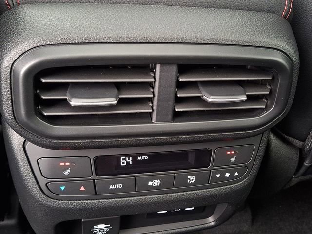 Certified 2025 Honda Pilot Black Edition image 12