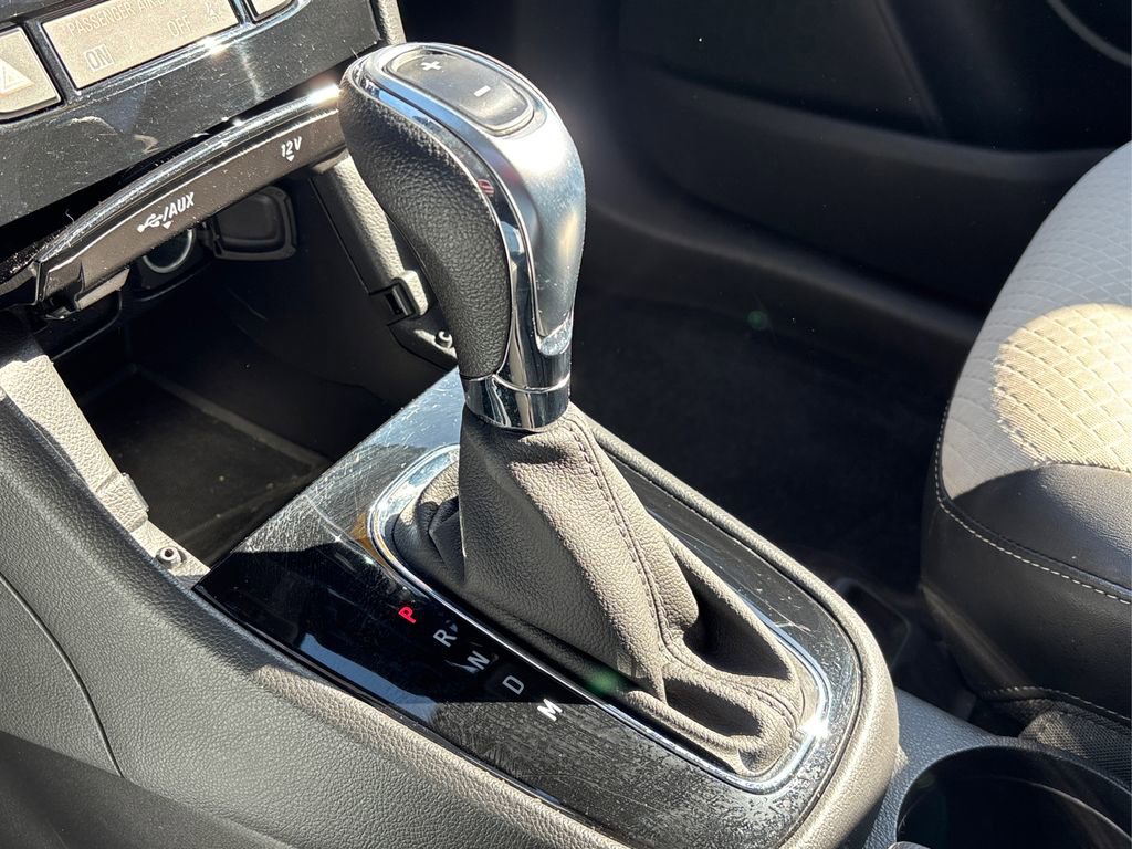 Used 2019 Buick Encore Preferred w/ Safety Package image 27