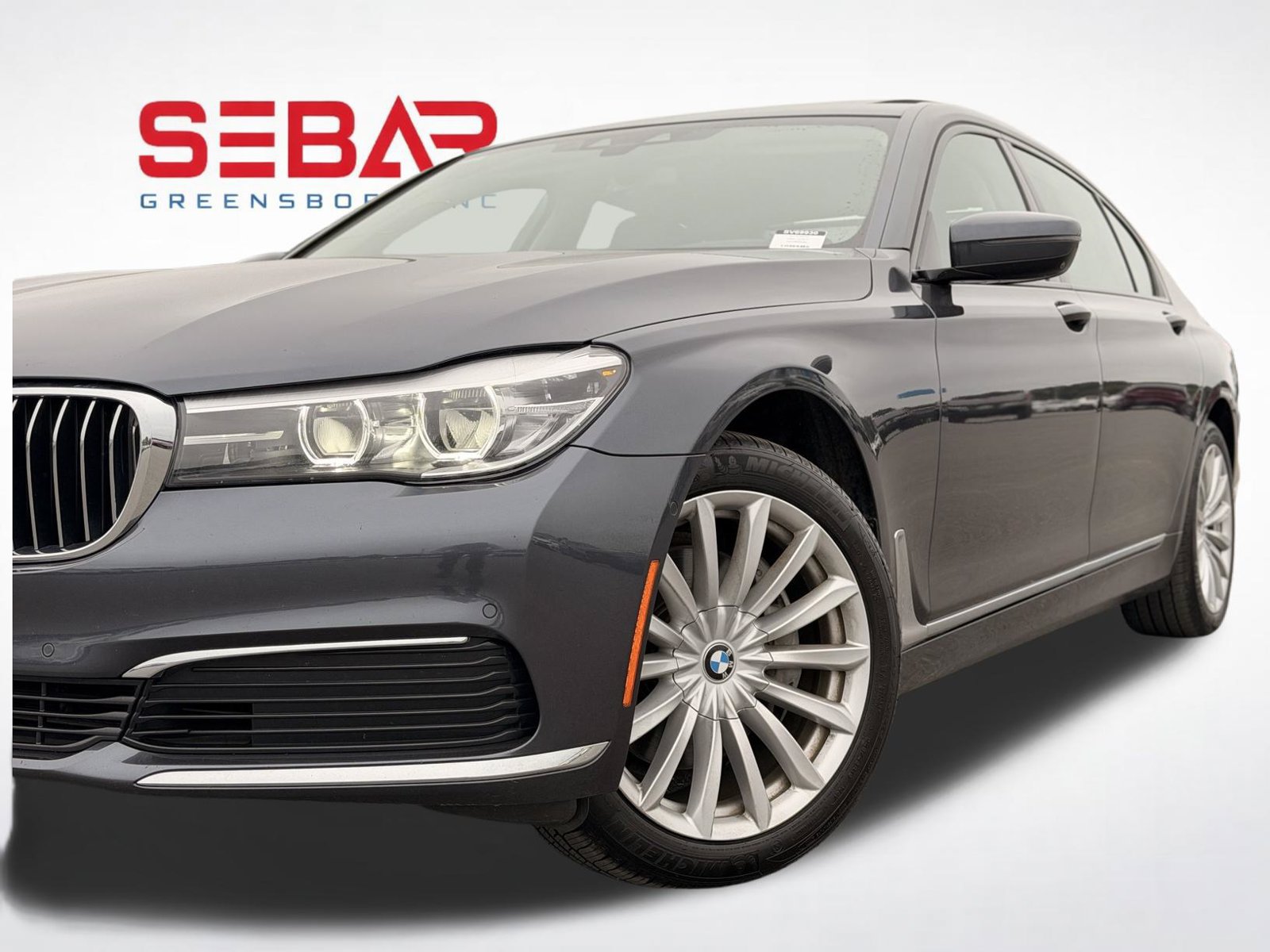 Used 2019 BMW 740i xDrive w/ Executive Package AWD/4WD image 5
