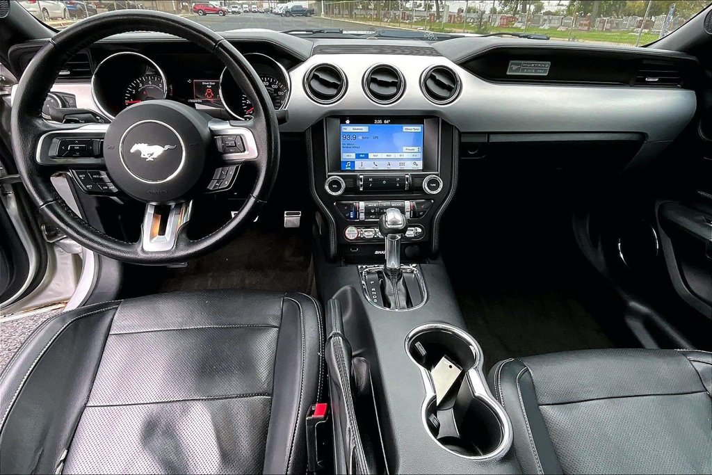 Used 2016 Ford Mustang Premium w/ Equipment Group 201A RWD image 13
