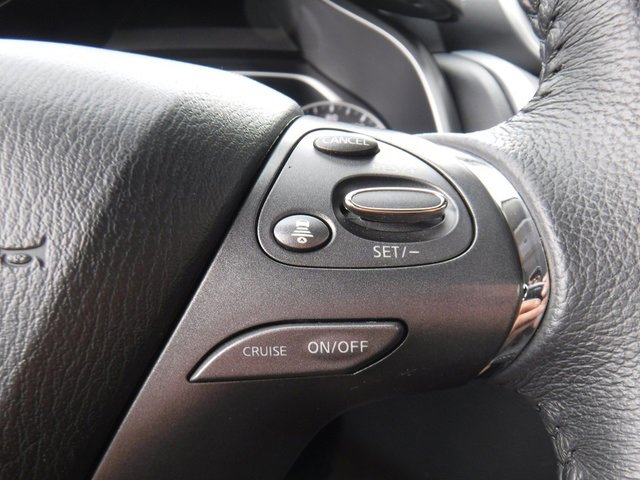 Used 2023 Nissan Murano SV image 31