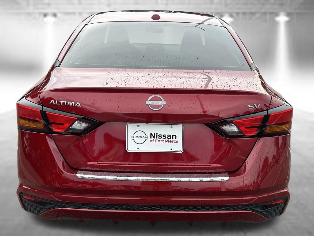 Certified 2023 Nissan Altima 2.5 SV FWD image 8