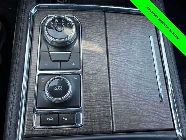 Used 2019 Ford Expedition Limited w/ Equipment Group 302A AWD/4WD image 27