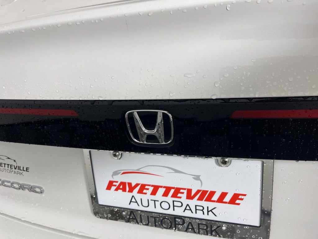 Certified 2025 Honda Accord SE image 17